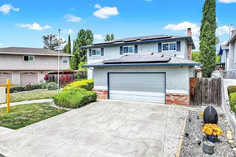 Exterior - 954 Coventry Ln, Fairfield, CA 94533 photo 6 of 18
