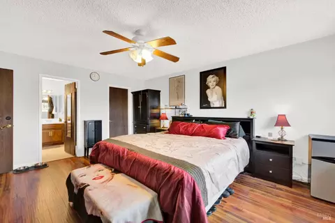 Bedroom - 954 Coventry Ln, Fairfield, CA 94533 photo 8 of 9