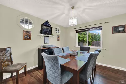 Dining - 954 Coventry Ln, Fairfield, CA 94533 photo 1 of 4