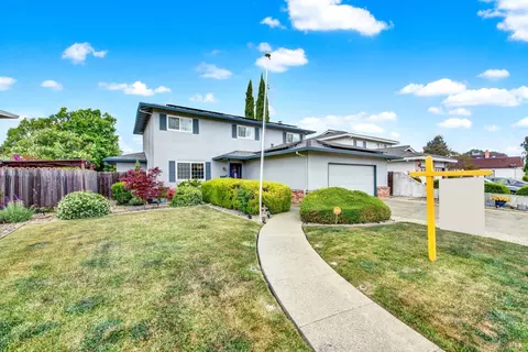 Exterior - 954 Coventry Ln, Fairfield, CA 94533 photo 8 of 18
