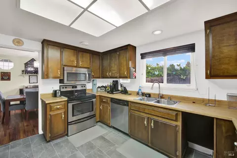 Kitchen - 954 Coventry Ln, Fairfield, CA 94533 photo 1 of 5