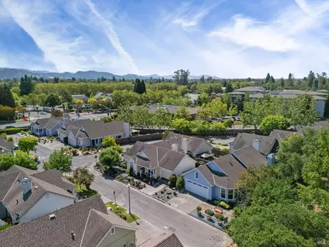 704 Mills Brothers Ct, Windsor, CA 95492 photo 32
