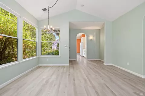 704 Mills Brothers Ct, Windsor, CA 95492 photo 14