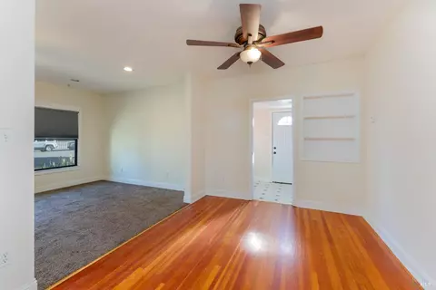 Living - 30 W Oak St, Willits, CA 95490 photo 4 of 4