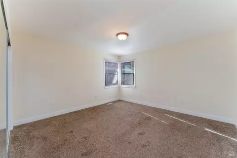 Bedroom - 30 W Oak St, Willits, CA 95490 photo 1 of 2