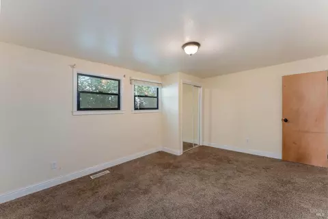 Bedroom - 30 W Oak St, Willits, CA 95490 photo 2 of 2
