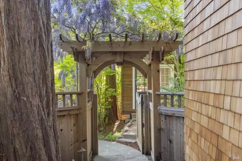 Exterior - 34 Renz Rd, Mill Valley, CA 94941 photo 20 of 24