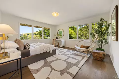 Bedroom - 100 Rolling Hills Rd, Tiburon, CA 94920 photo 2 of 4