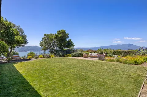 Exterior - 100 Rolling Hills Rd, Tiburon, CA 94920 photo 2 of 20