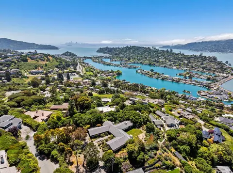 View/Area - 100 Rolling Hills Rd, Tiburon, CA 94920 photo 1 of 6