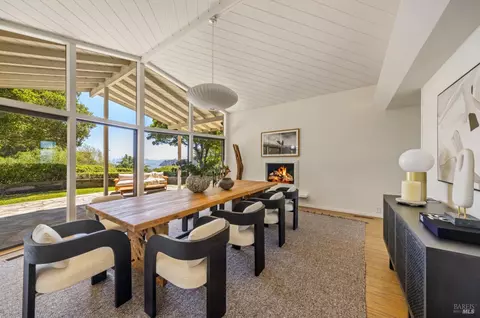 Dining - 100 Rolling Hills Rd, Tiburon, CA 94920 photo 2 of 5