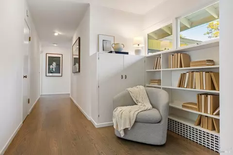 Entry Way - 100 Rolling Hills Rd, Tiburon, CA 94920 photo 4 of 4
