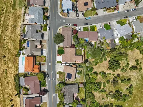 418 Skyline Dr, Vallejo, CA 94591 photo 38