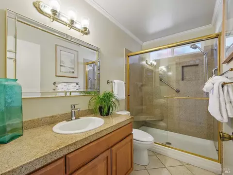 418 Skyline Dr, Vallejo, CA 94591 photo 8
