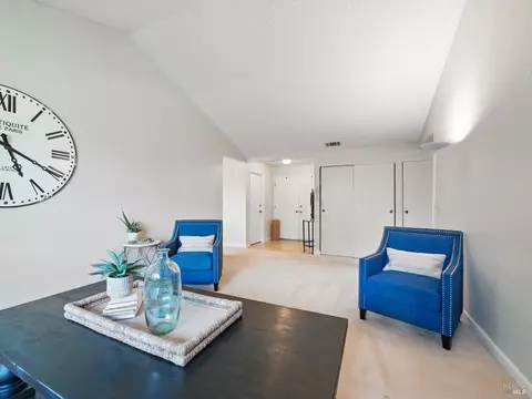418 Skyline Dr, Vallejo, CA 94591 photo 5