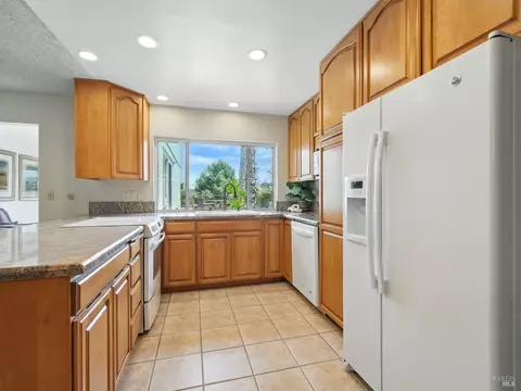 418 Skyline Dr, Vallejo, CA 94591 photo 26