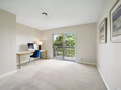 418 Skyline Dr, Vallejo, CA 94591 photo 15