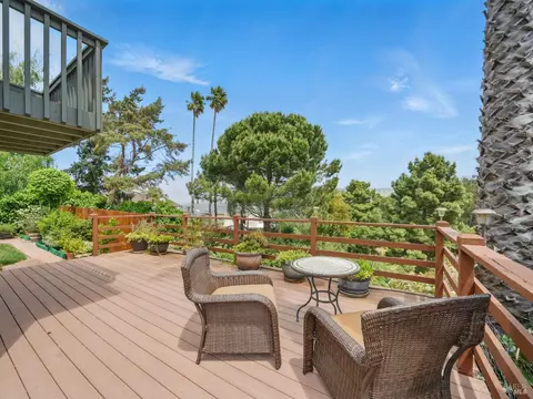 418 Skyline Dr, Vallejo, CA 94591 photo 31