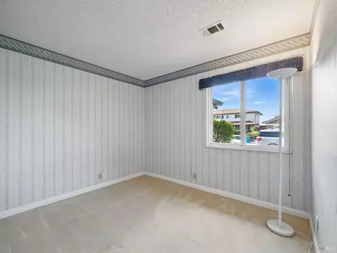 418 Skyline Dr, Vallejo, CA 94591 photo 9
