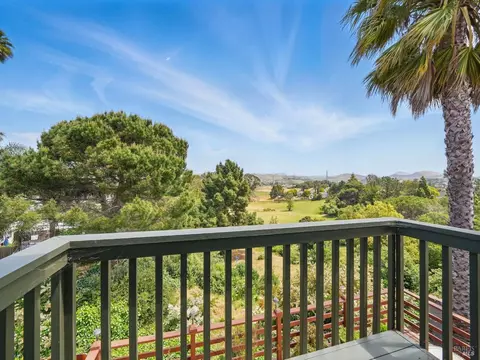 418 Skyline Dr, Vallejo, CA 94591 photo 17