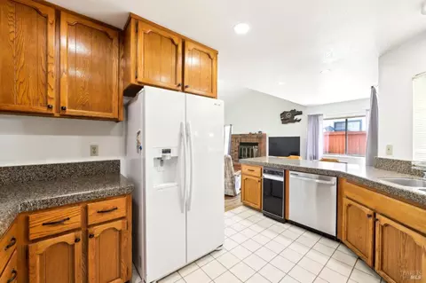 151 Doncaster Dr, Vallejo, CA 94591 photo 13