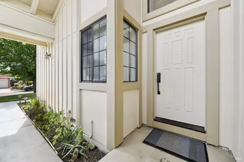 151 Doncaster Dr, Vallejo, CA 94591 photo 4
