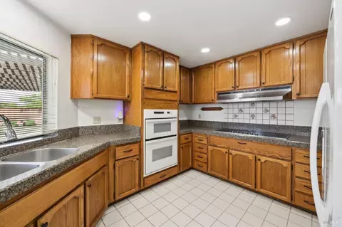 151 Doncaster Dr, Vallejo, CA 94591 photo 10
