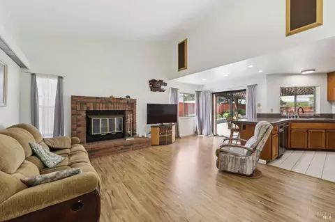 151 Doncaster Dr, Vallejo, CA 94591 photo 9