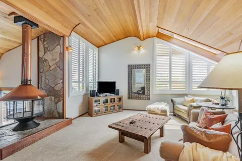 102 Widgen Ct, Bodega Bay, CA 94923 photo 7