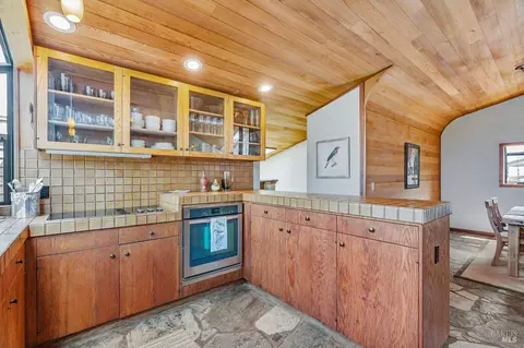 102 Widgen Ct, Bodega Bay, CA 94923 photo 18