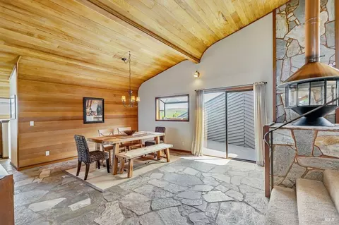 102 Widgen Ct, Bodega Bay, CA 94923 photo 10