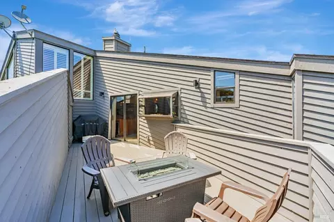 102 Widgen Ct, Bodega Bay, CA 94923 photo 13