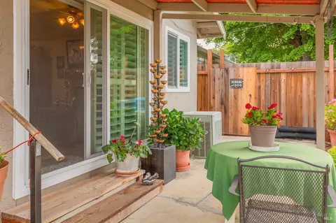 137 Webster St, Vallejo, CA 94591 photo 31