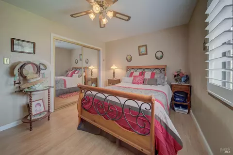 137 Webster St, Vallejo, CA 94591 photo 30