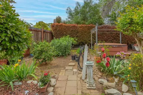 137 Webster St, Vallejo, CA 94591 photo 38