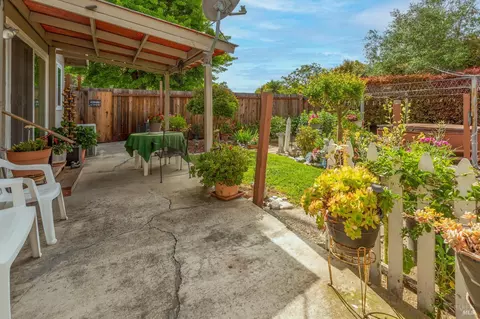 137 Webster St, Vallejo, CA 94591 photo 33