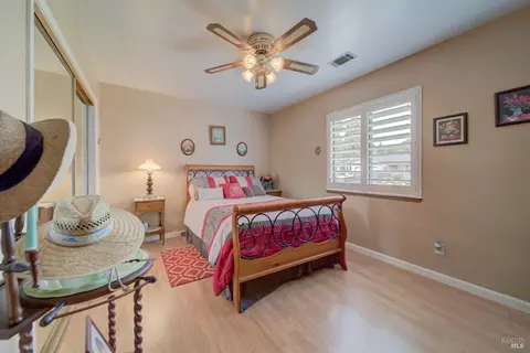 137 Webster St, Vallejo, CA 94591 photo 29