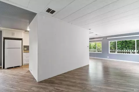 83 Gloria Ct, Vallejo, CA 94590 photo 6