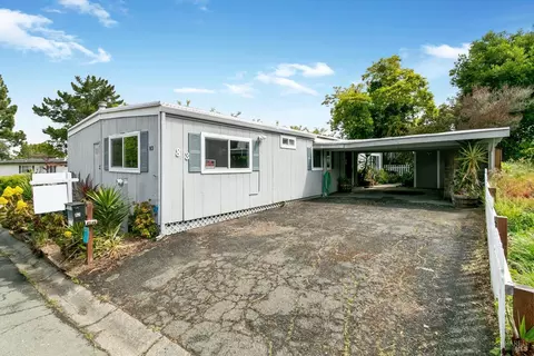 83 Gloria Ct, Vallejo, CA 94590 photo 3