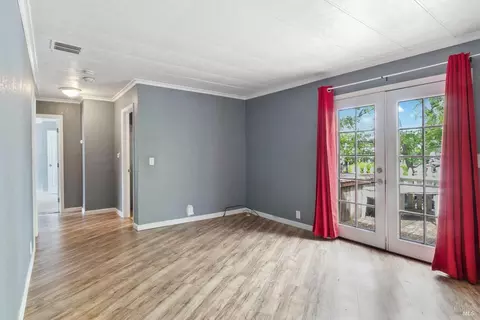 83 Gloria Ct, Vallejo, CA 94590 photo 9