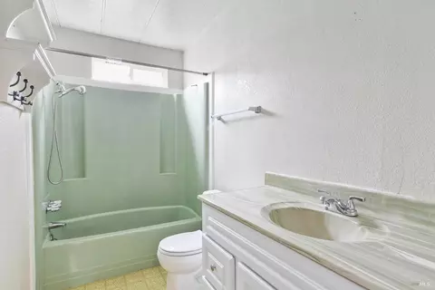 83 Gloria Ct, Vallejo, CA 94590 photo 13