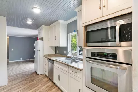 83 Gloria Ct, Vallejo, CA 94590 photo 7