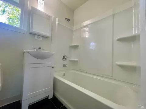 207 Rodgers St, Vallejo, CA 94590 photo 21