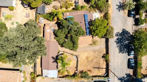 View/Area - 306 Else Way, Cloverdale, CA 95425 photo 2 of 3