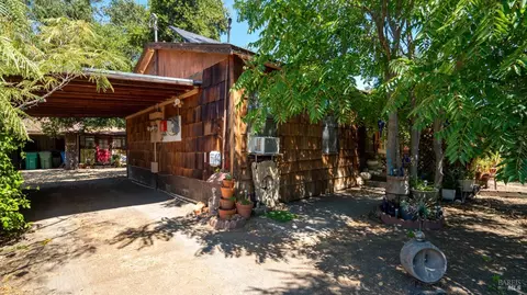 Exterior - 306 Else Way, Cloverdale, CA 95425 photo 2 of 10