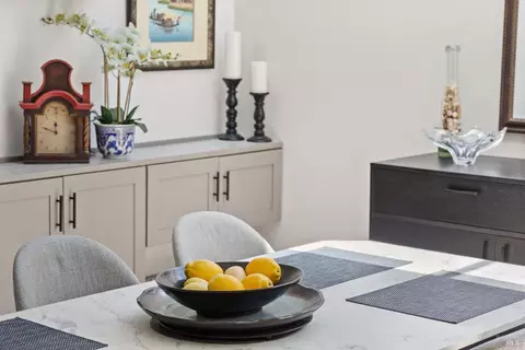 Dining - 553 Kings Rd, Alameda, CA 94501 photo 2 of 4