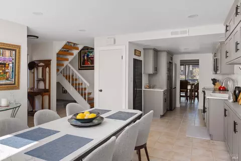 Other - 553 Kings Rd, Alameda, CA 94501 photo 1 of 8