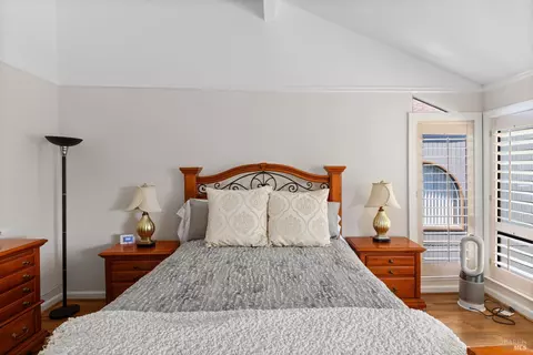 Bedroom - 553 Kings Rd, Alameda, CA 94501 photo 2 of 6