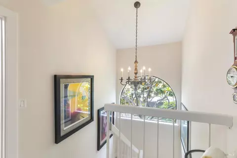 Entry Way - 553 Kings Rd, Alameda, CA 94501 photo 5 of 5