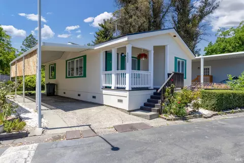 5333 Huckleberry Way, Santa Rosa, CA 95403